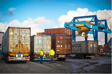 ̫�}؛�\��˾��������Q�������M�������\ݔ����